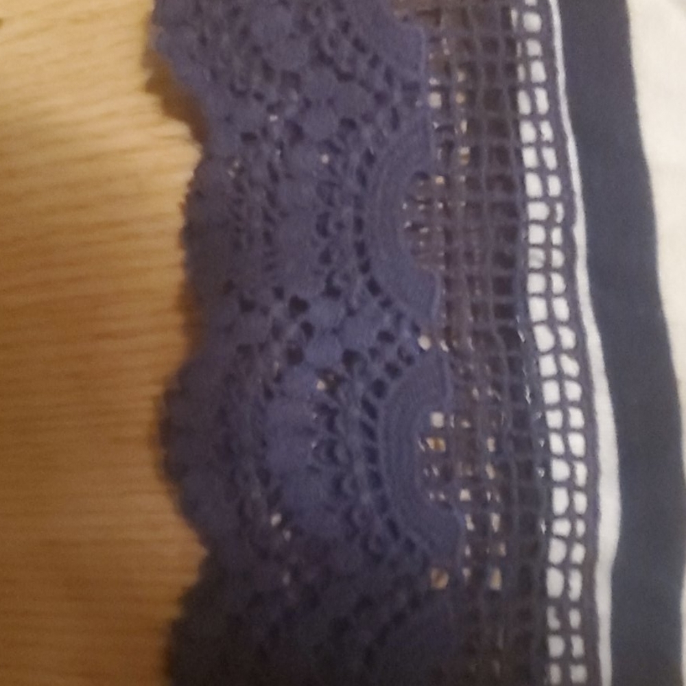 Tank top - Picture 3 of 3